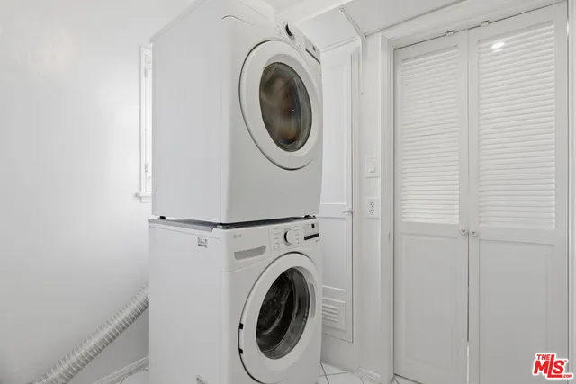 $6,200 | 307 South Doheny Drive, Beverly Hills, CA 90211