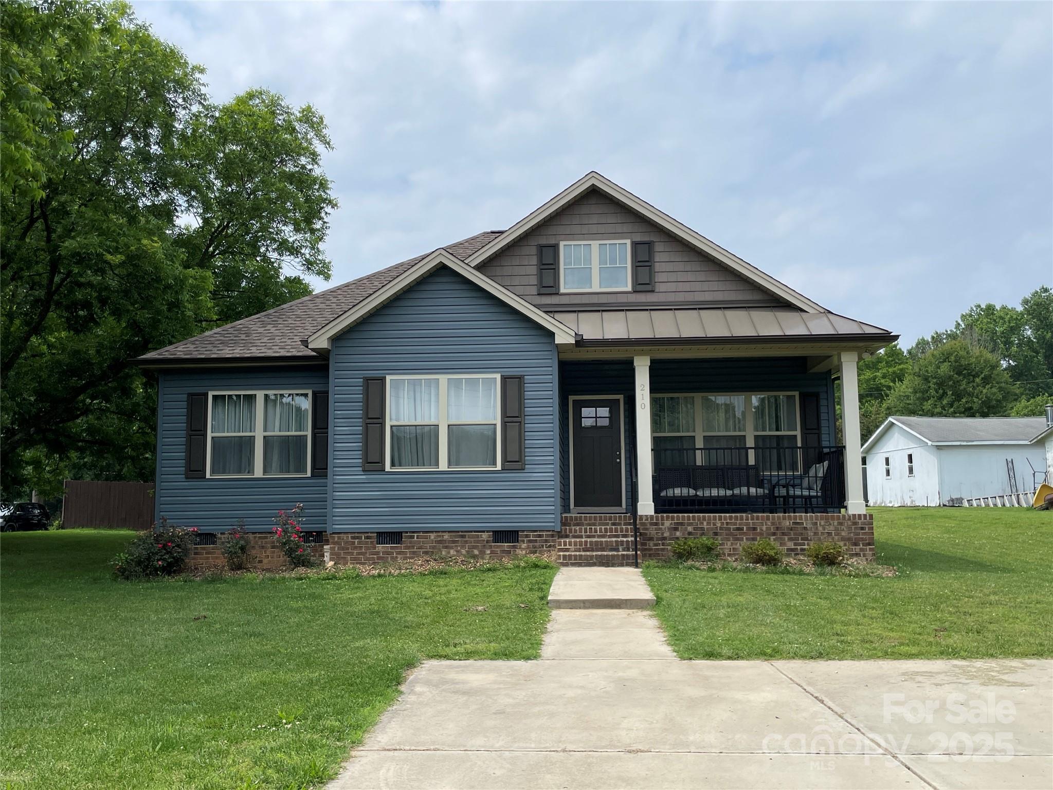 210 Rhyne Street Stanley, NC 28164 - Photo 2 of 23 Gallery Image 2
