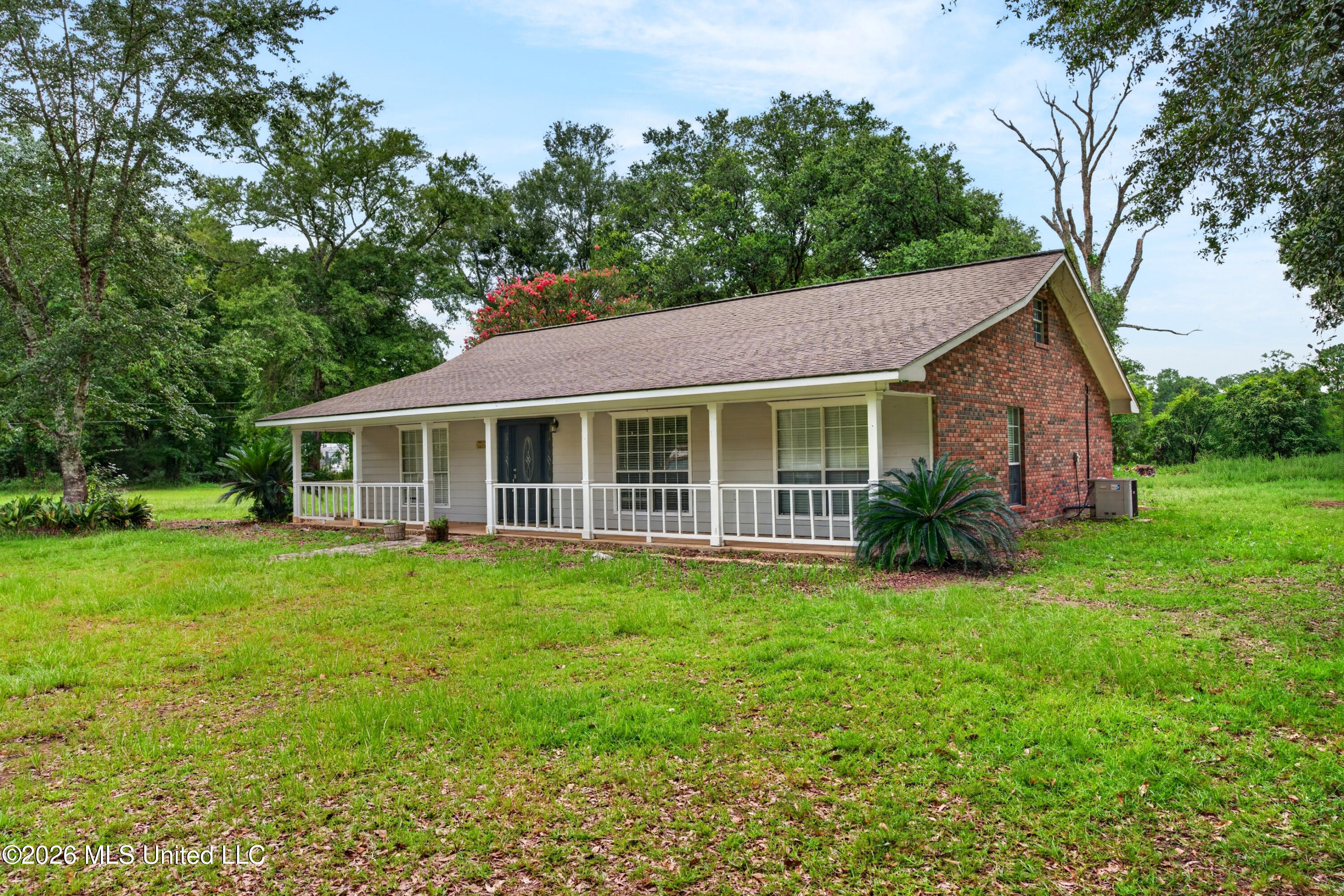 21425 Clifford Johnson Road Moss Point, MS 39562 - Photo 2 of 33 12425CliffordJohnsonRd-2