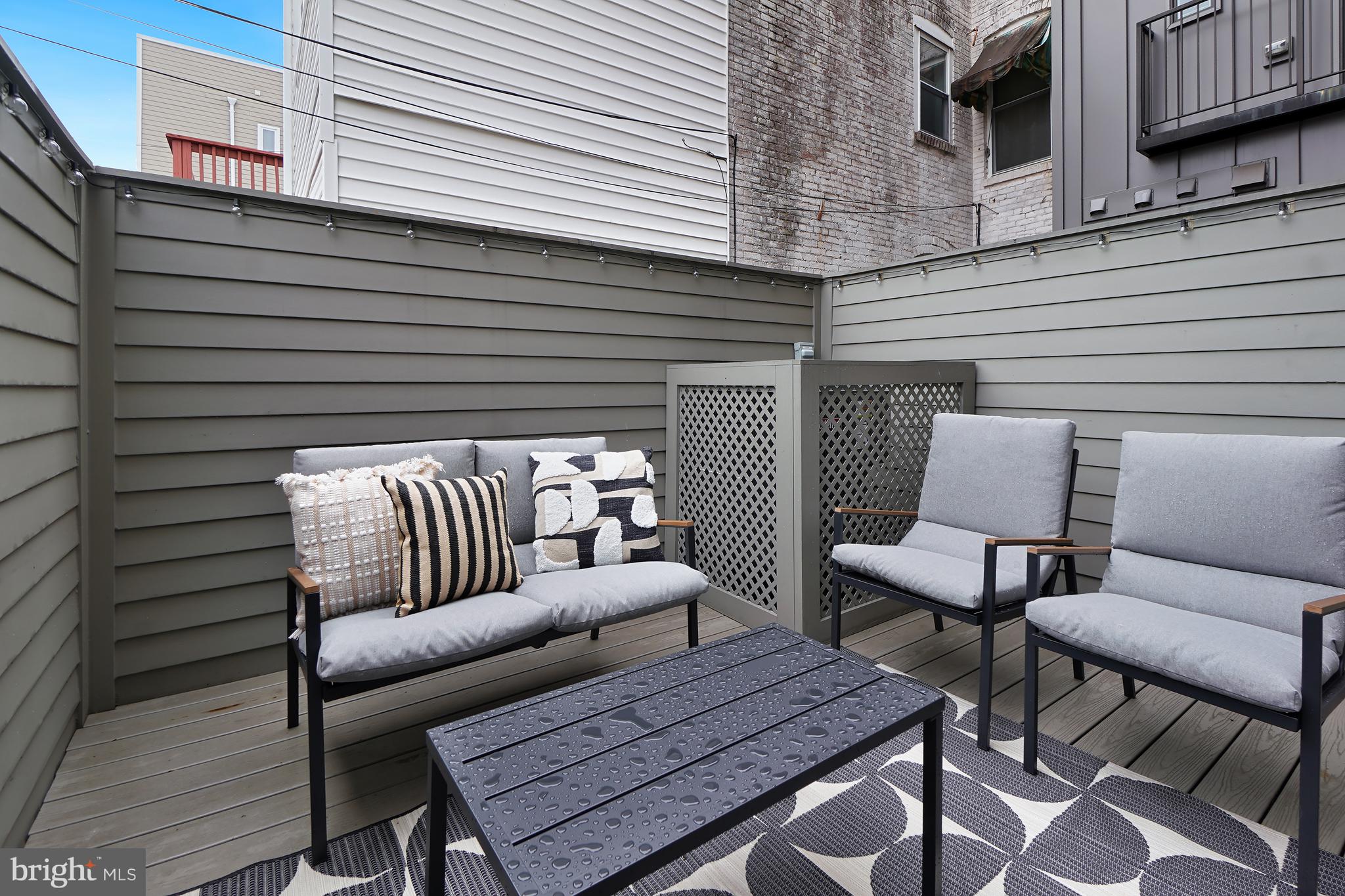 270 15th Street Southeast, Unit 202 Washington, DC 20003 - Photo 12 of 27