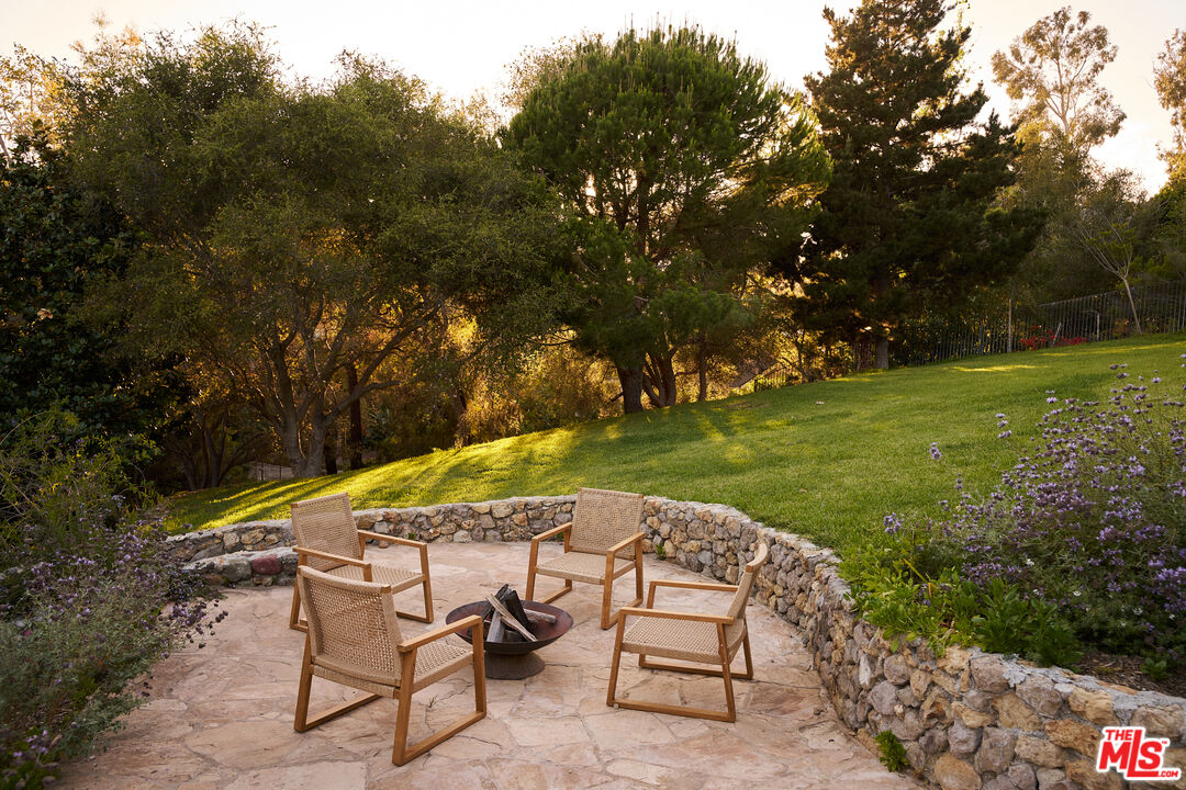 6208 Delaplane Road Malibu, CA 90265 - Photo 38 of 44 Gallery Image 38