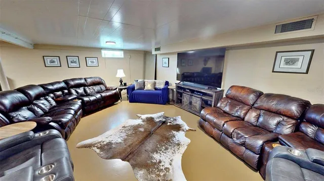 a view of a back yard of the house