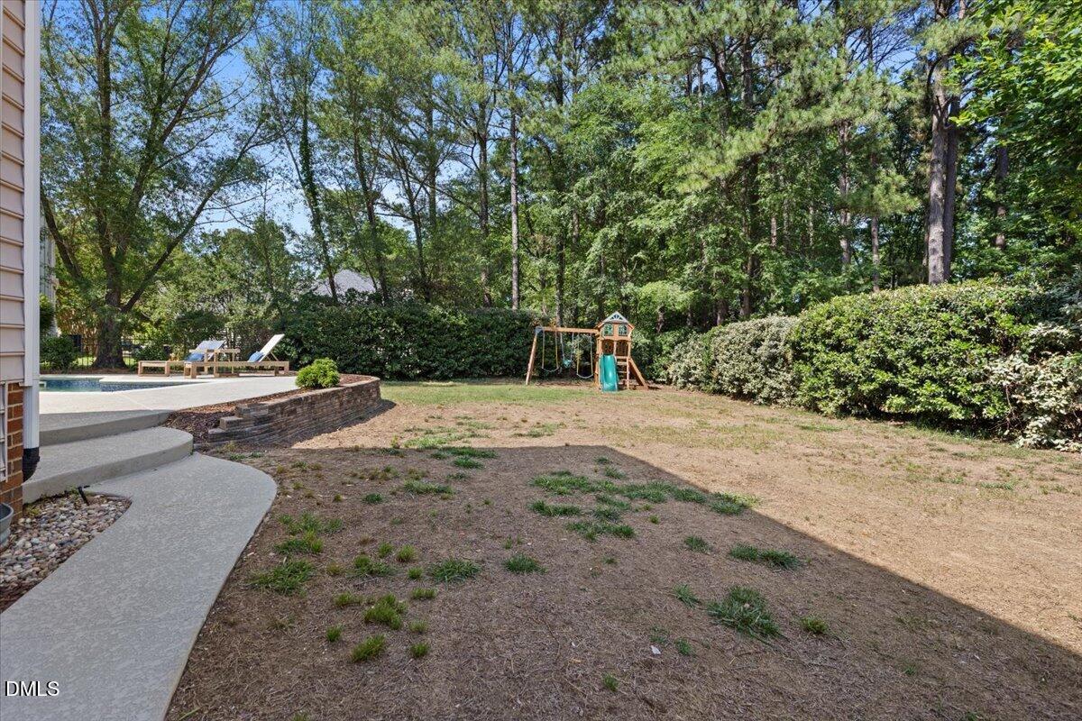 2817 Crystal Oaks Lane Raleigh, NC 27614 - Photo 36 of 41