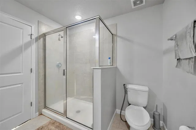 $2,500 | 2595 Everglade Way, Lutz, FL 33558