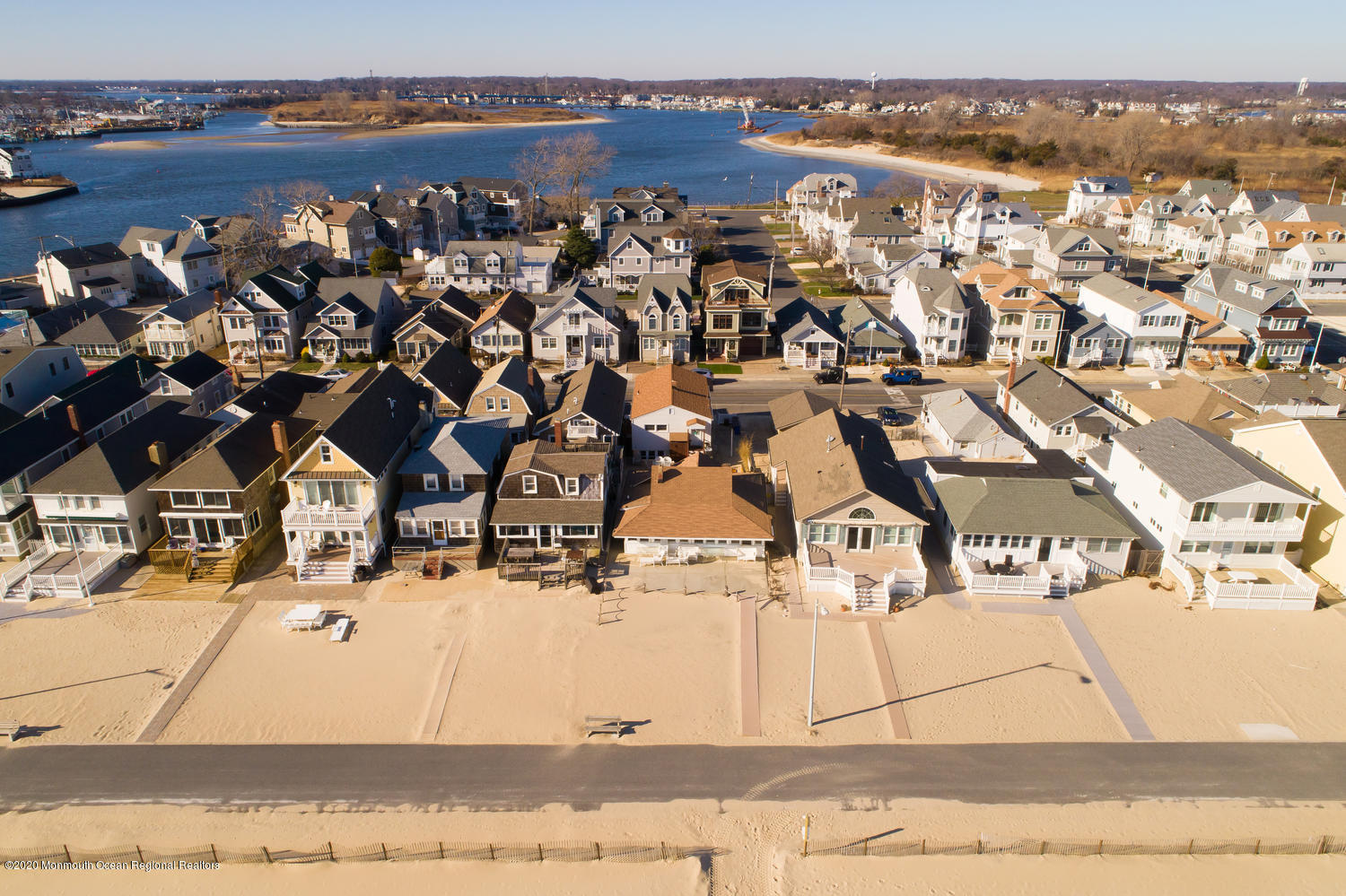 395 Beach Front Manasquan, NJ 08736 - Photo 11 of 52 395 Beach Front Manasquan NJ-large-046-0