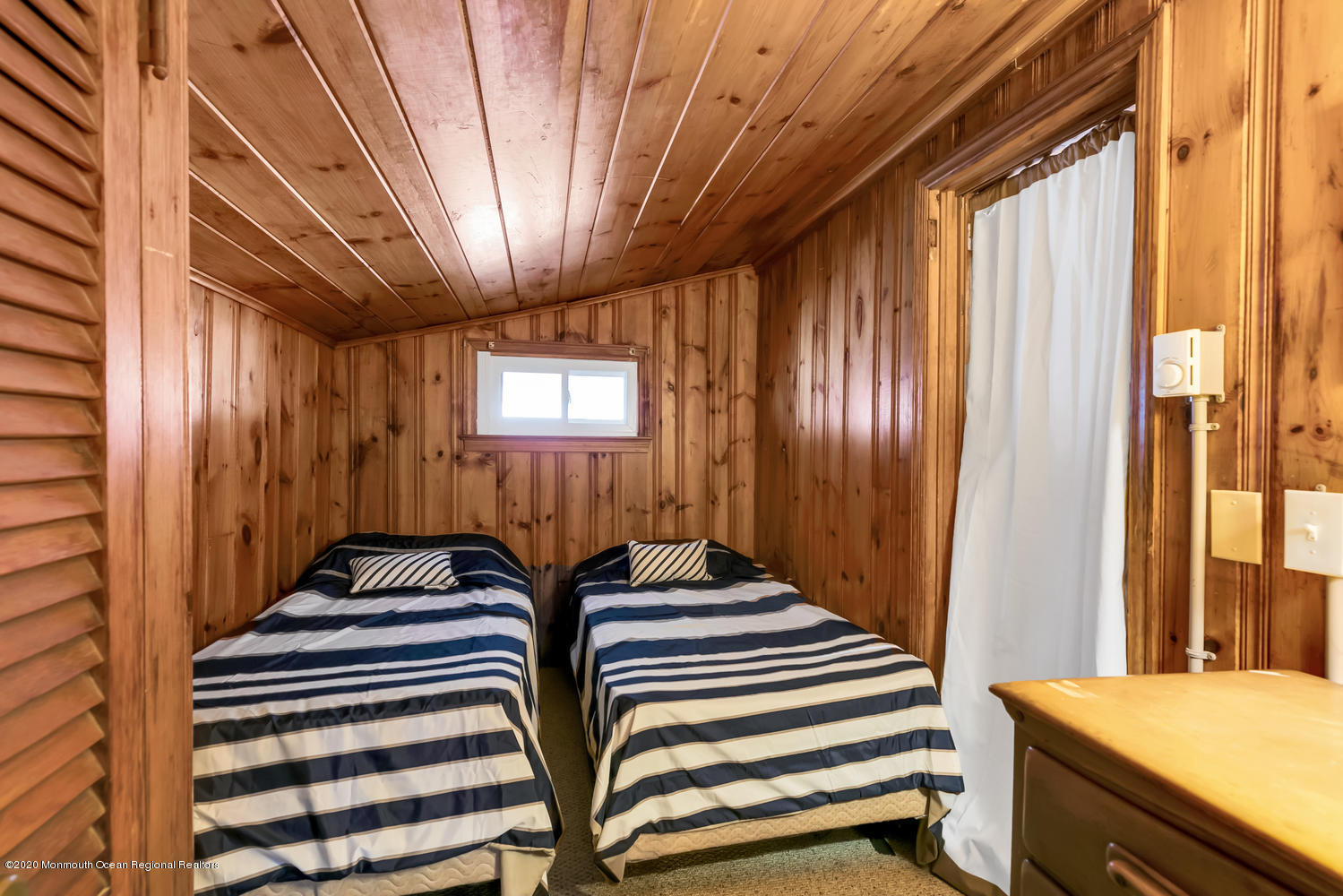 395 Beach Front Manasquan, NJ 08736 - Photo 22 of 52 395 Beach Front Manasquan NJ-large-029-0