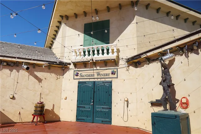 $1,285,000 | 3780 East Kellogg Road, Pahrump, NV 89061