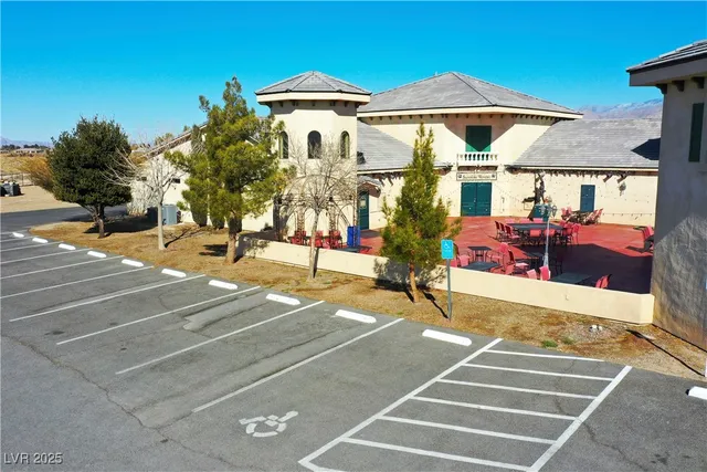 $1,285,000 | 3780 East Kellogg Road, Pahrump, NV 89061