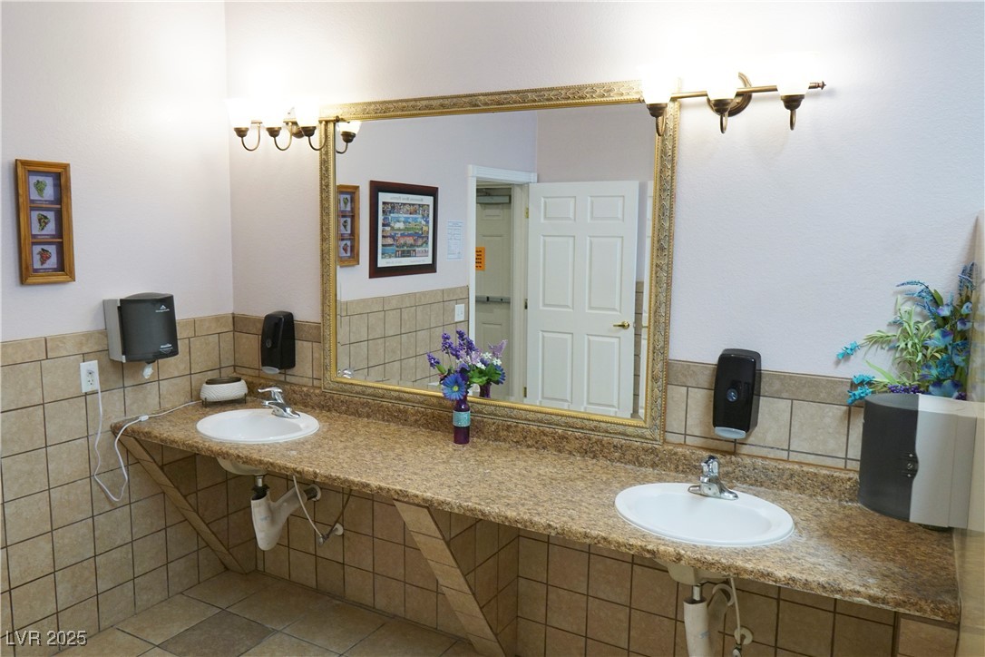 3780 East Kellogg Road Pahrump, NV 89061 - Photo 79 of 88