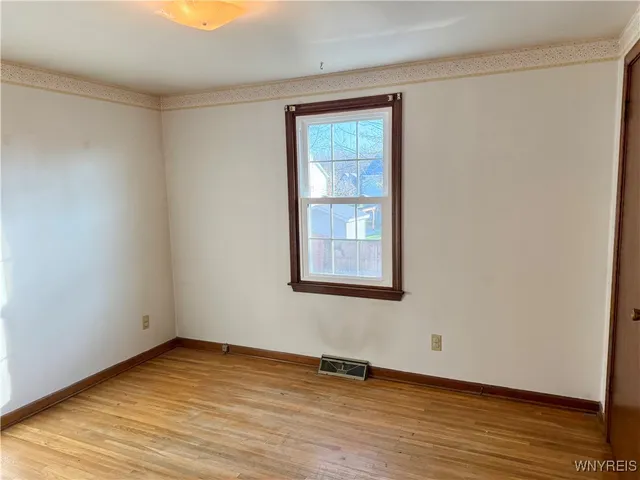 $269,900 | 1912 Creekside Drive, Grand Island, NY 14072