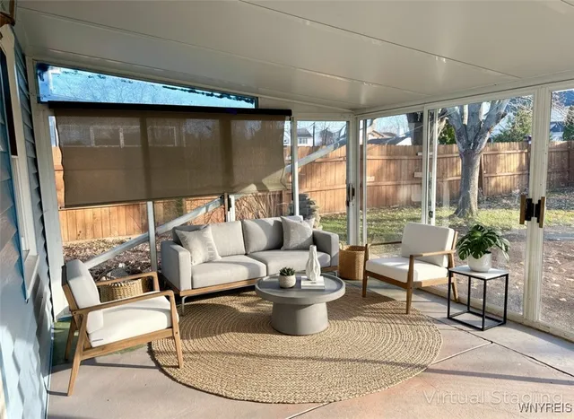 $269,900 | 1912 Creekside Drive, Grand Island, NY 14072