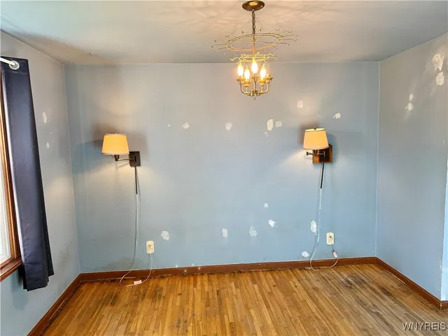 $269,900 | 1912 Creekside Drive, Grand Island, NY 14072