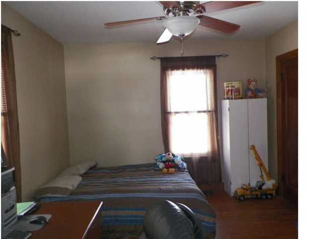 520 Giesler Road Jasper, IN 47546 - Photo 11 of 15 Gallery Image 11