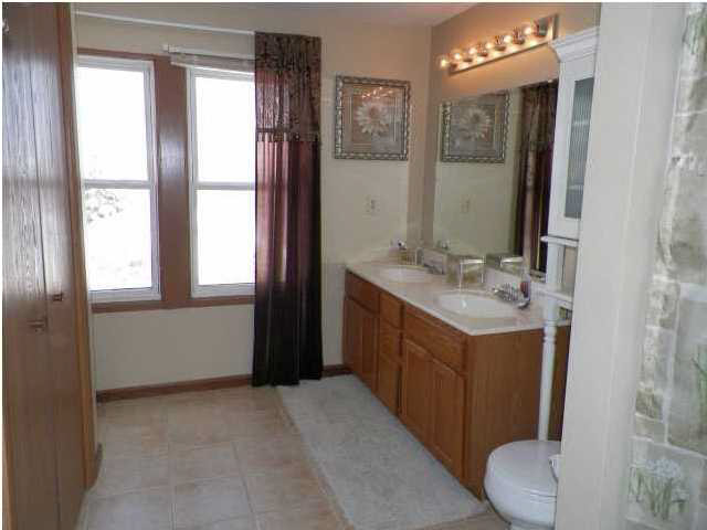 520 Giesler Road Jasper, IN 47546 - Photo 14 of 15 Gallery Image 14