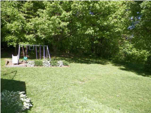 520 Giesler Road Jasper, IN 47546 - Photo 4 of 15 Gallery Image 4