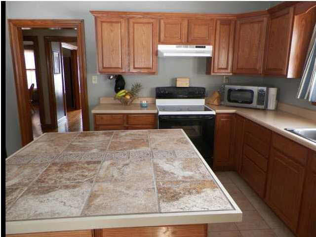 520 Giesler Road Jasper, IN 47546 - Photo 8 of 15 Gallery Image 8