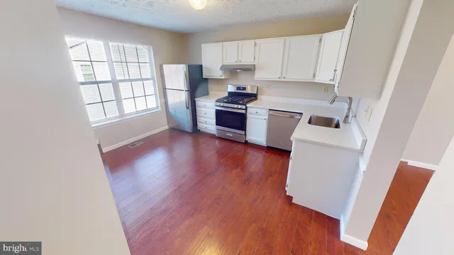 $359,900 | 2522 Regal Place, Waldorf, MD 20601