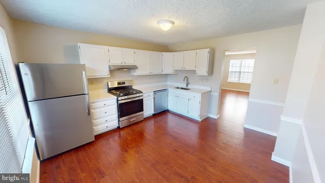 $359,900 | 2522 Regal Place, Waldorf, MD 20601