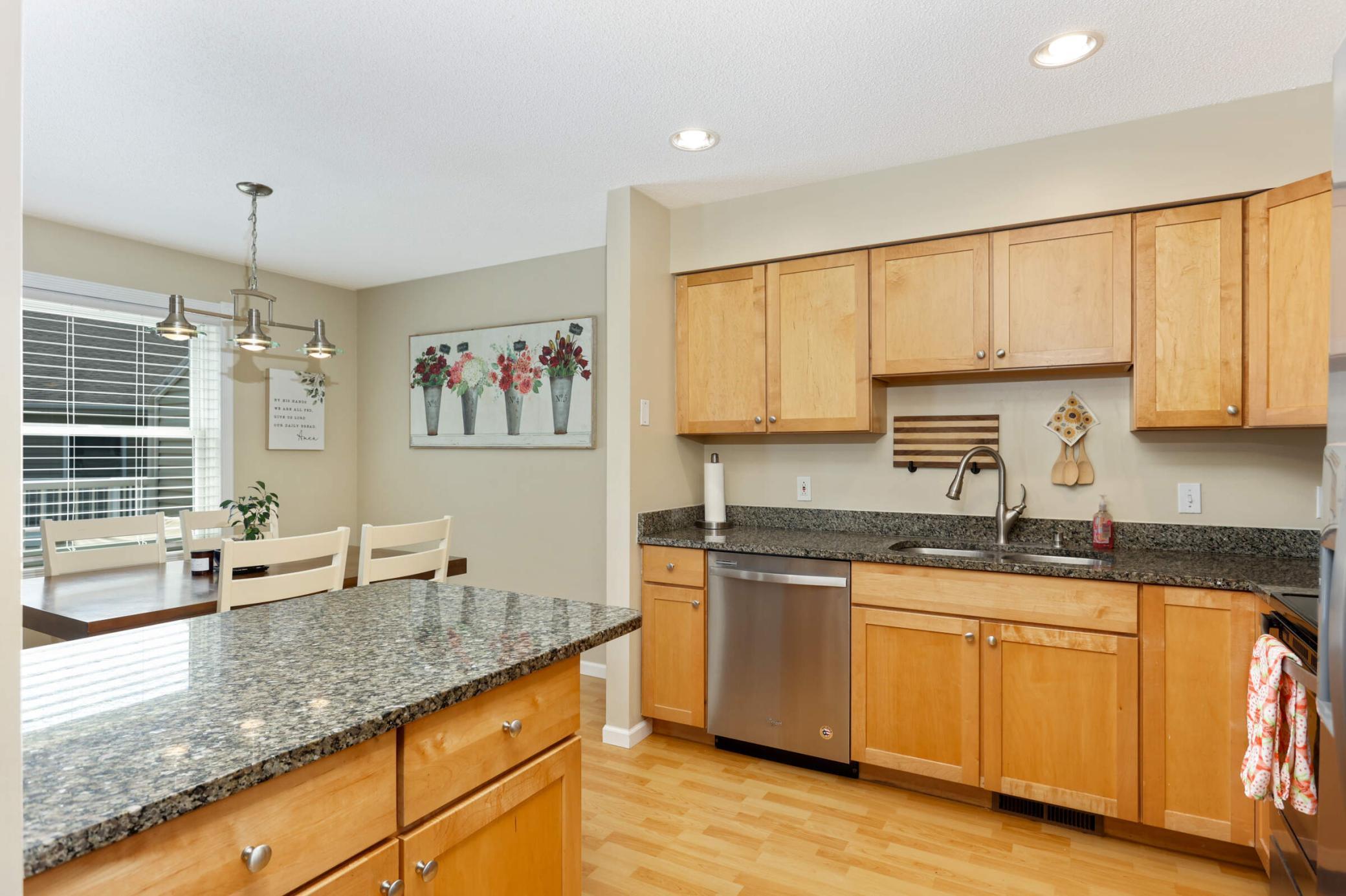 4092 South Meadowlark Road Eagan, MN 55122 - Photo 3 of 21