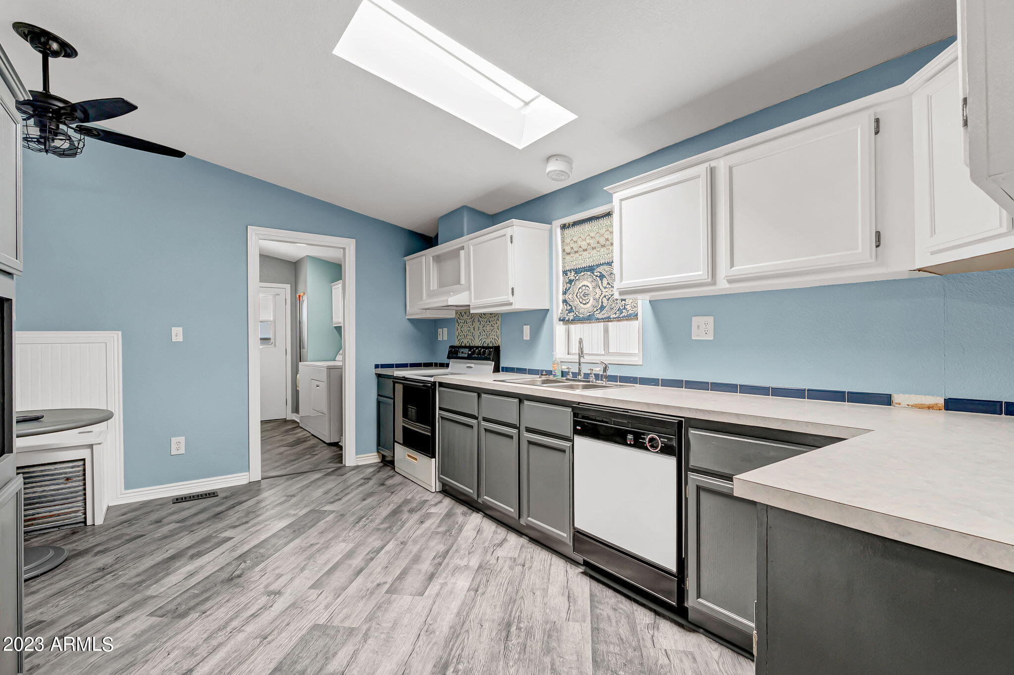 3700 South Tomahawk Road, Unit 86 Apache Junction, AZ 85119 - Photo 5 of 22 6-web-or-mls-DSC_9467