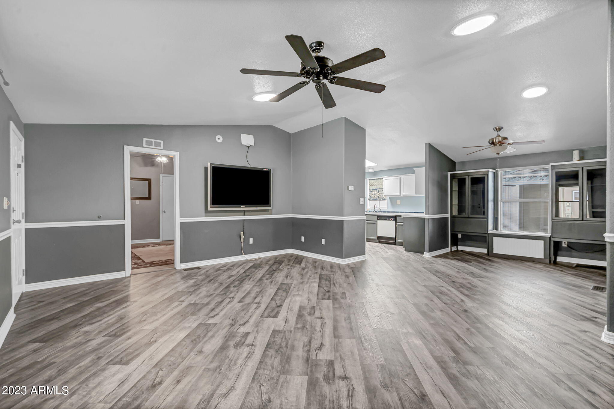 3700 South Tomahawk Road, Unit 86 Apache Junction, AZ 85119 - Photo 8 of 22 9-web-or-mls-DSC_9494