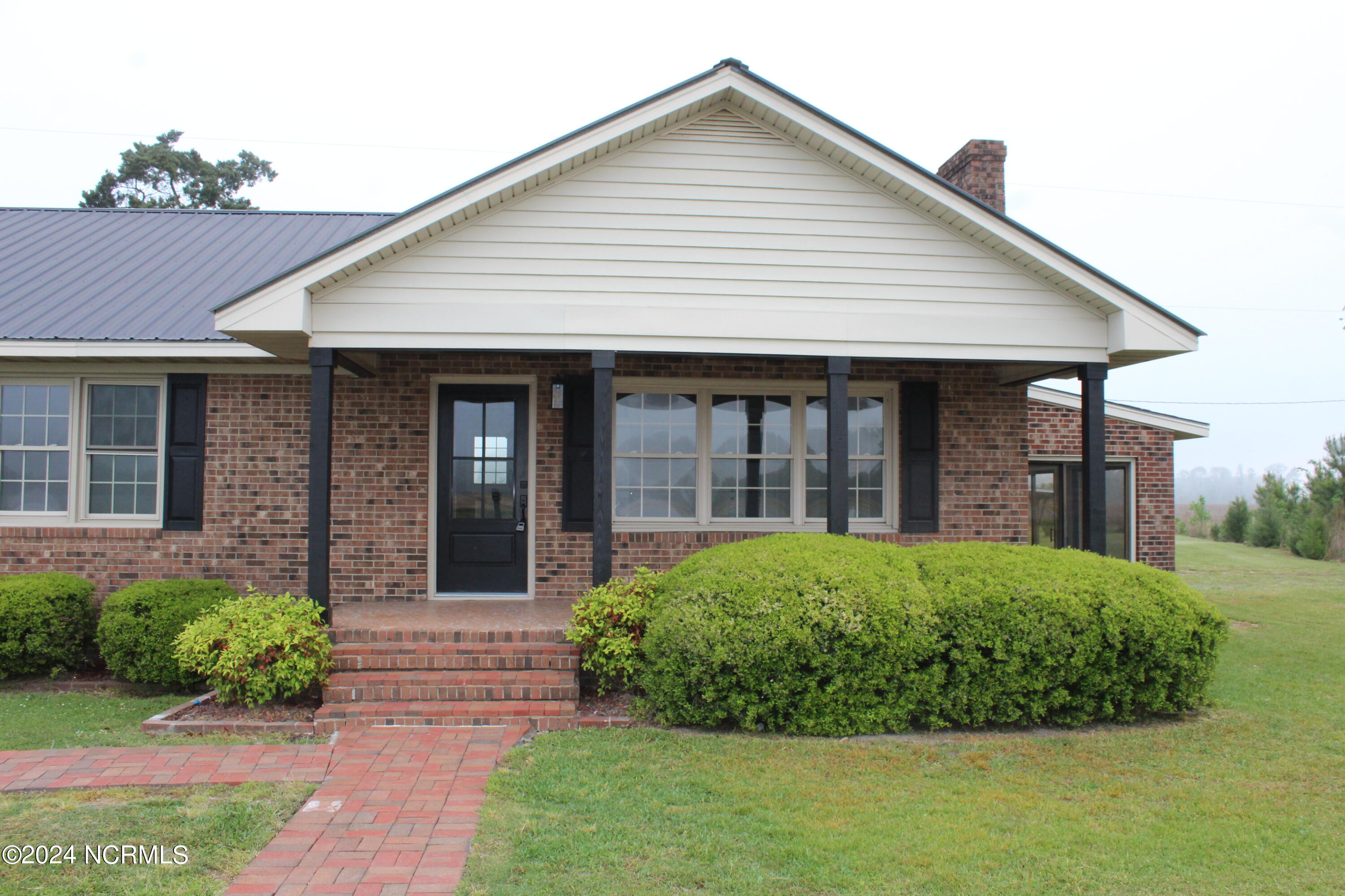 3105 Dan Peele Road Williamston, NC 27892 - Photo 4 of 64 IMG_3932