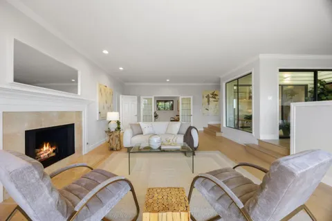 $4,588,000 | 135 Newton Drive, Burlingame, CA 94010