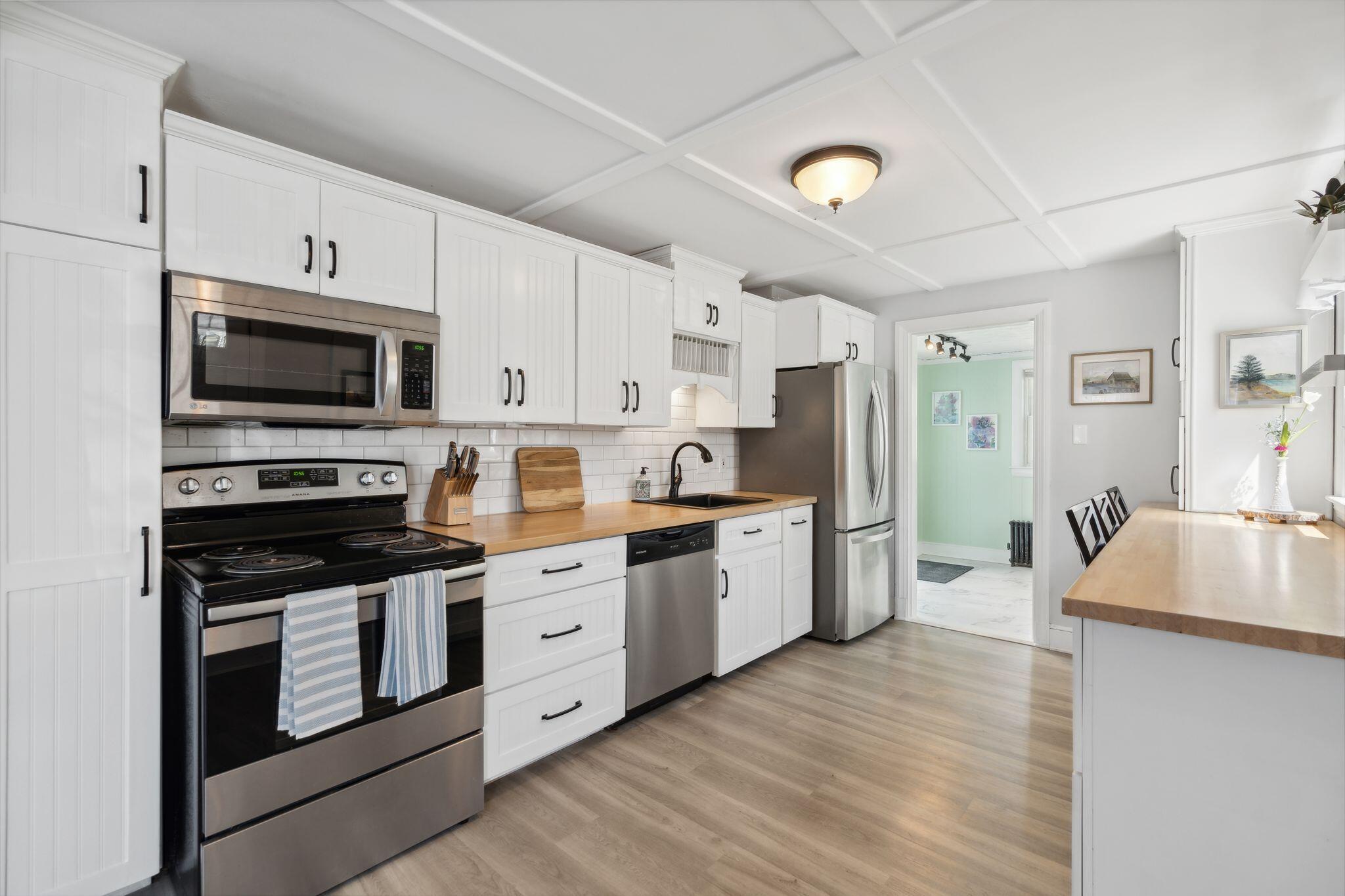 18 Brook Road Portland, ME 04103 - Photo 8 of 30 13_DSC04567
