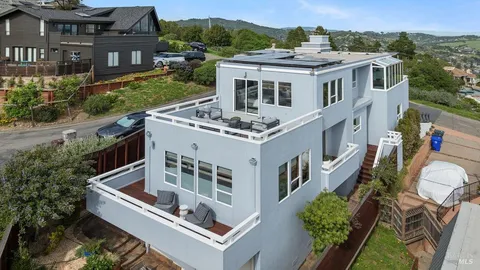 $1,595,000 | 1217 Waterview Drive, Mill Valley, CA 94941