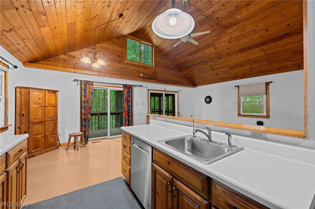 9249 Gilbert Road Ravenna, OH 44266 - Photo 14 of 50