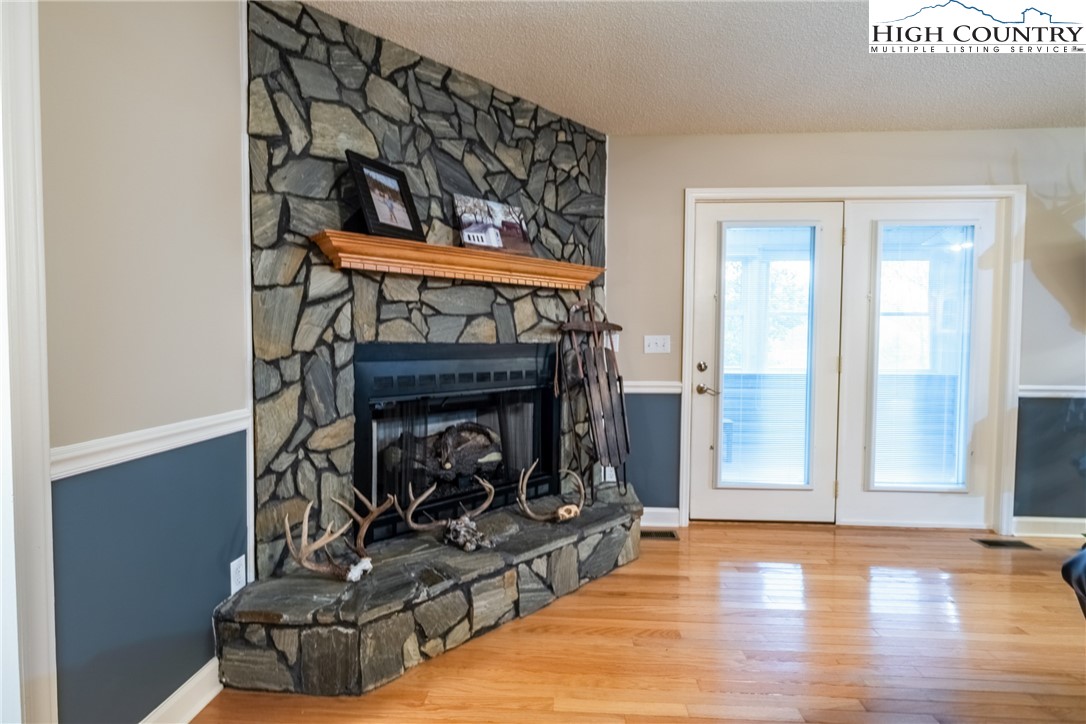 386 Kite Road Millers Creek, NC 28651 - Photo 7 of 43 Gallery Image 7