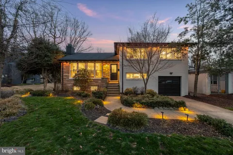 $1,600,000 | 4401 Colorado Avenue Northwest, Washington, DC 20011