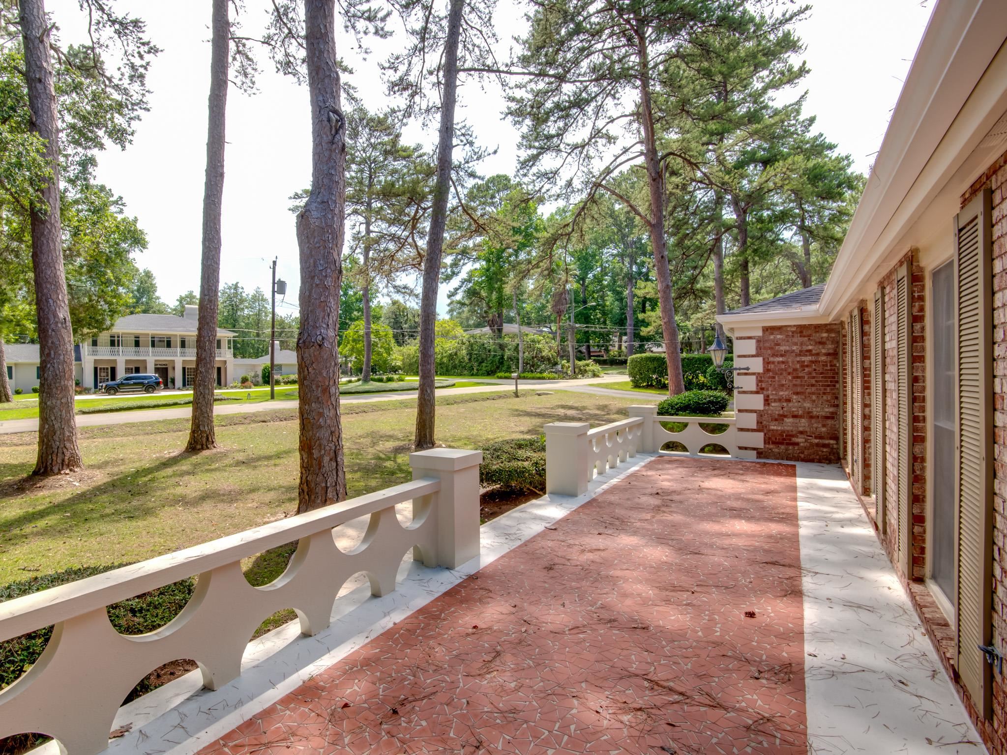 2226 Demeron Road Tallahassee, FL 32308 - Photo 33 of 37