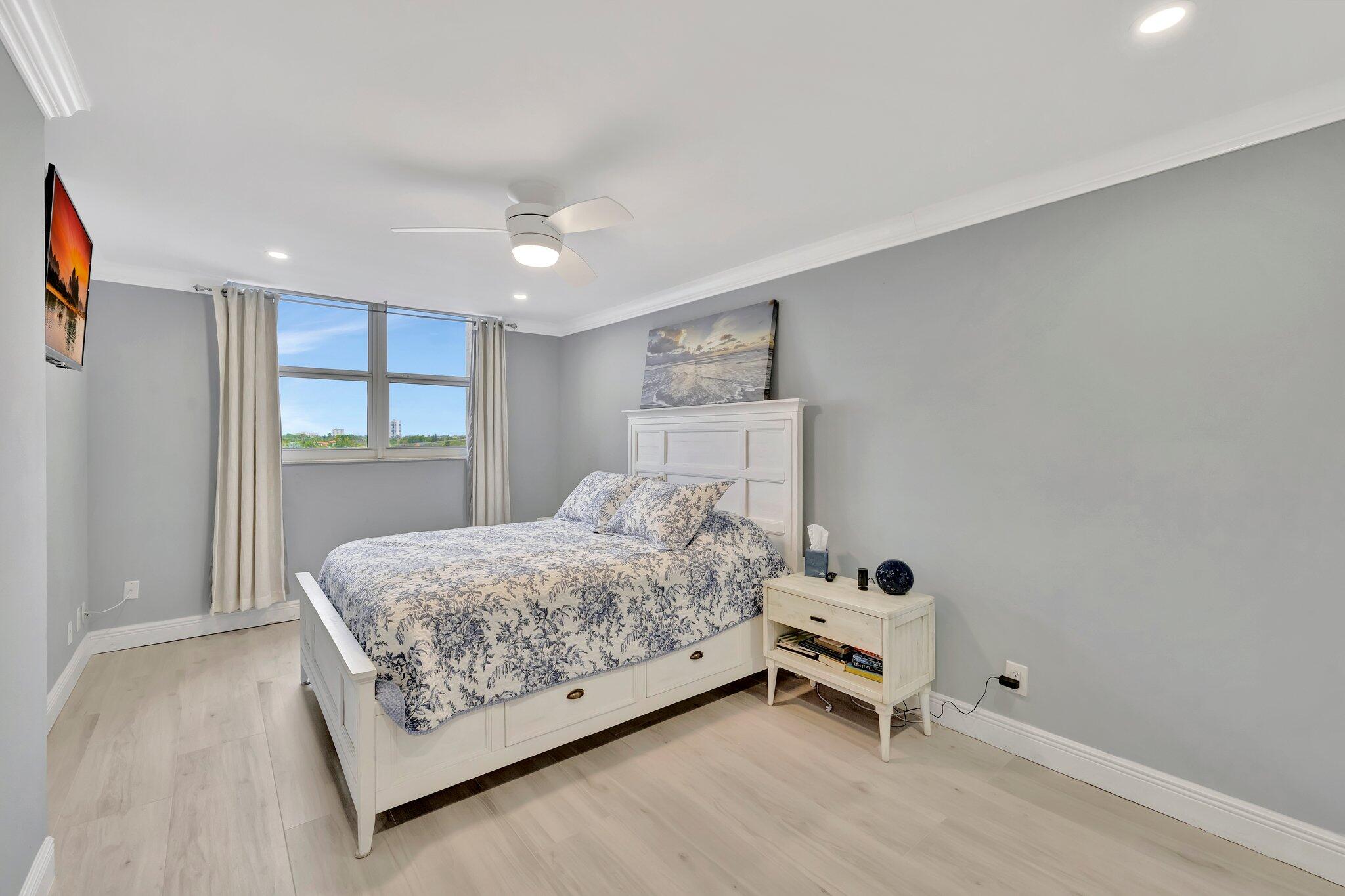 1505 North Riverside Drive, Unit 507 Pompano Beach, FL 33062 - Photo 15 of 39 a room with a bed and window