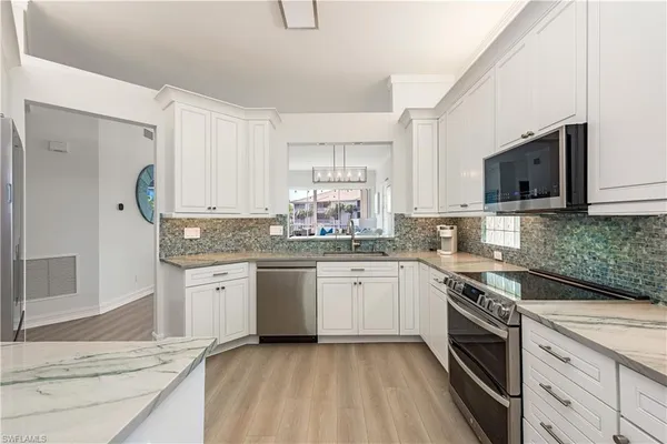 $14,500 | 805 Bentwater Circle, Unit 104, Naples, FL 34108