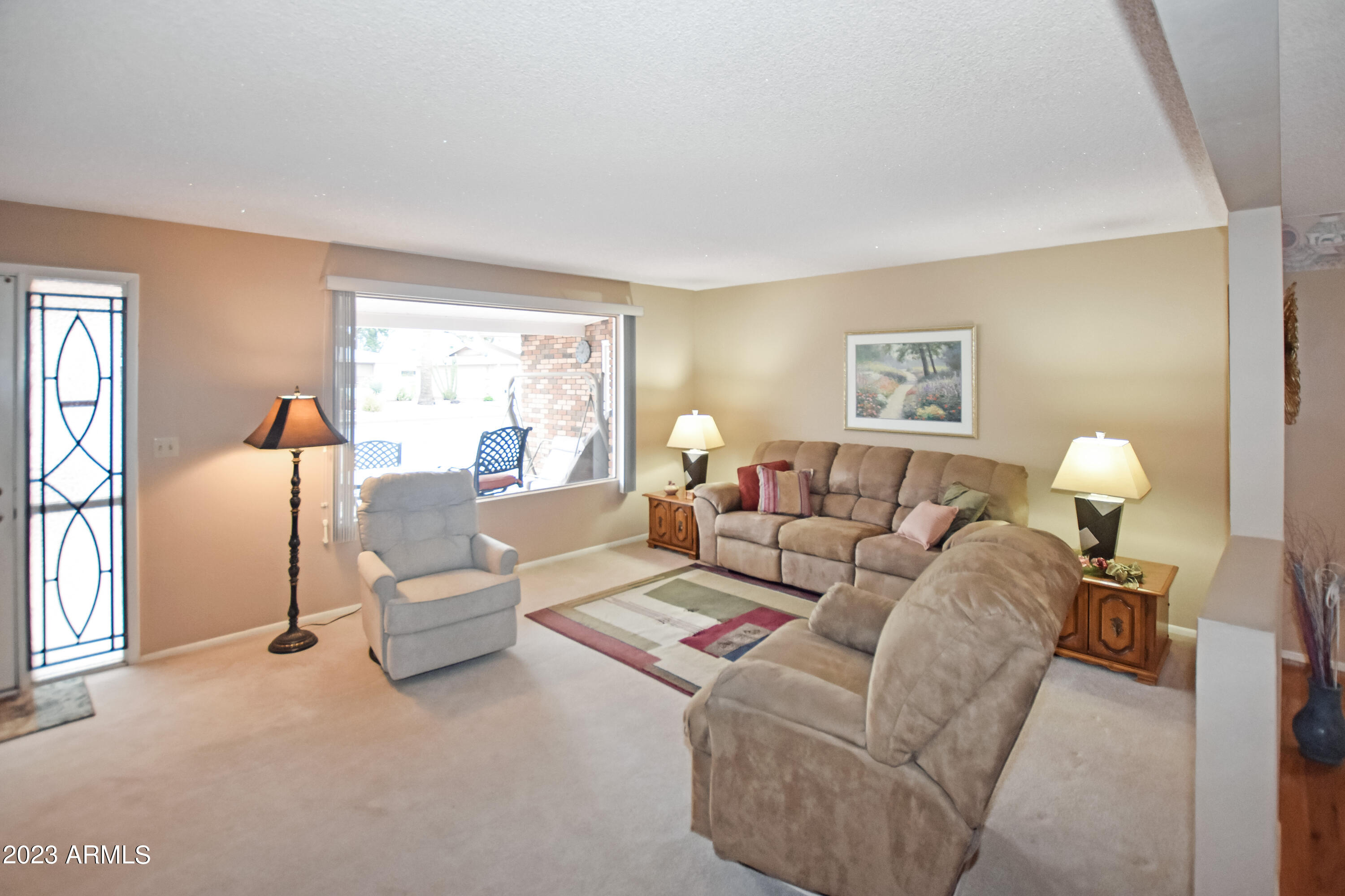 1044 South Rochester Mesa, AZ 85206 - Photo 4 of 34 Living Room