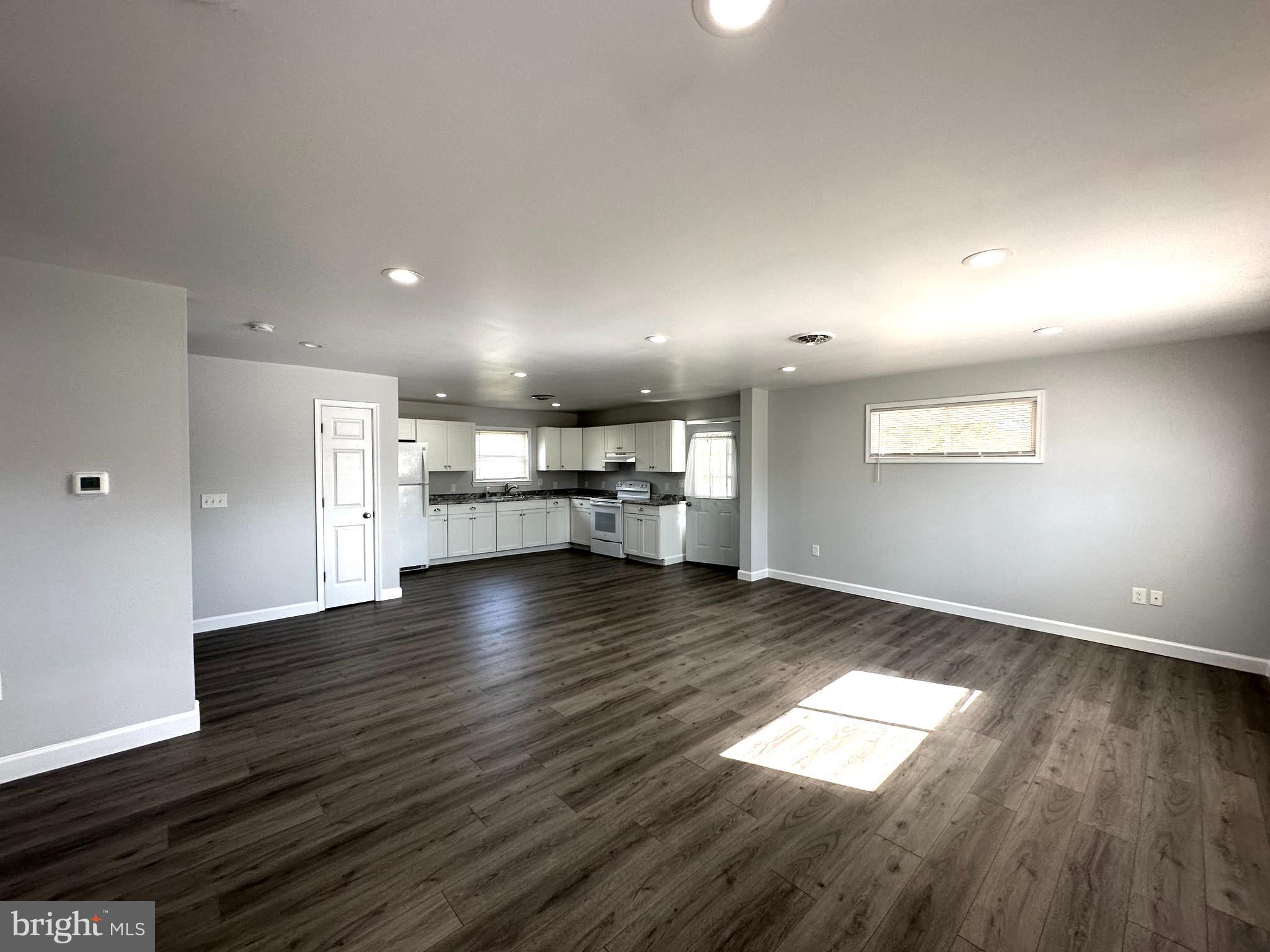 13103 Goldizen Lane Clear Spring, MD 21722 - Photo 4 of 24