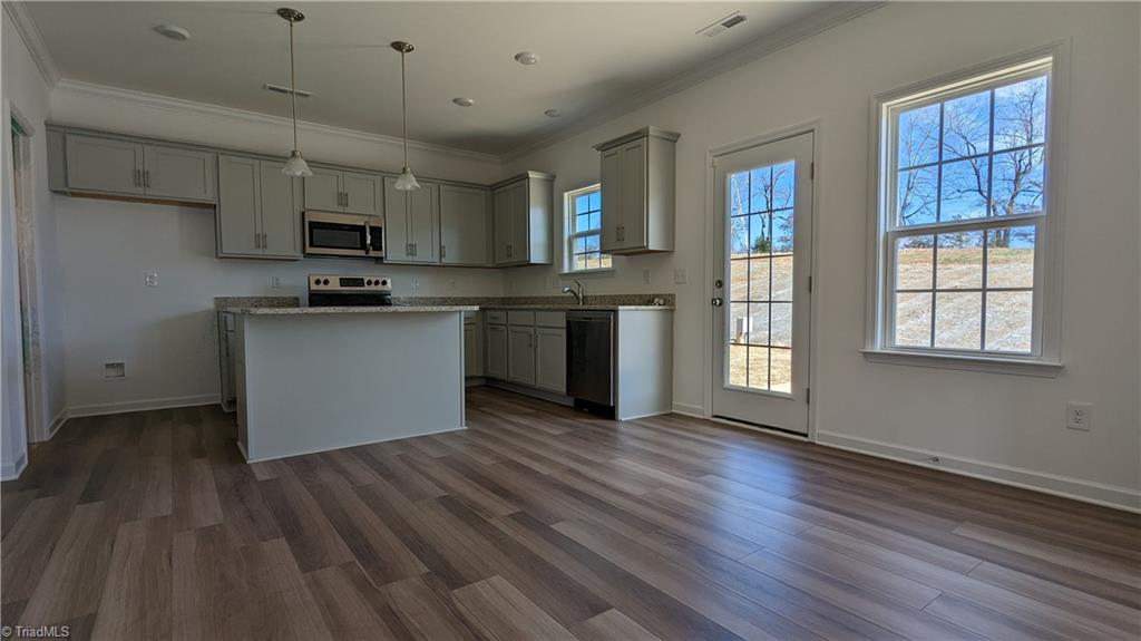 184 Stone Hollow Road Lexington, NC 27295 - Photo 2 of 15