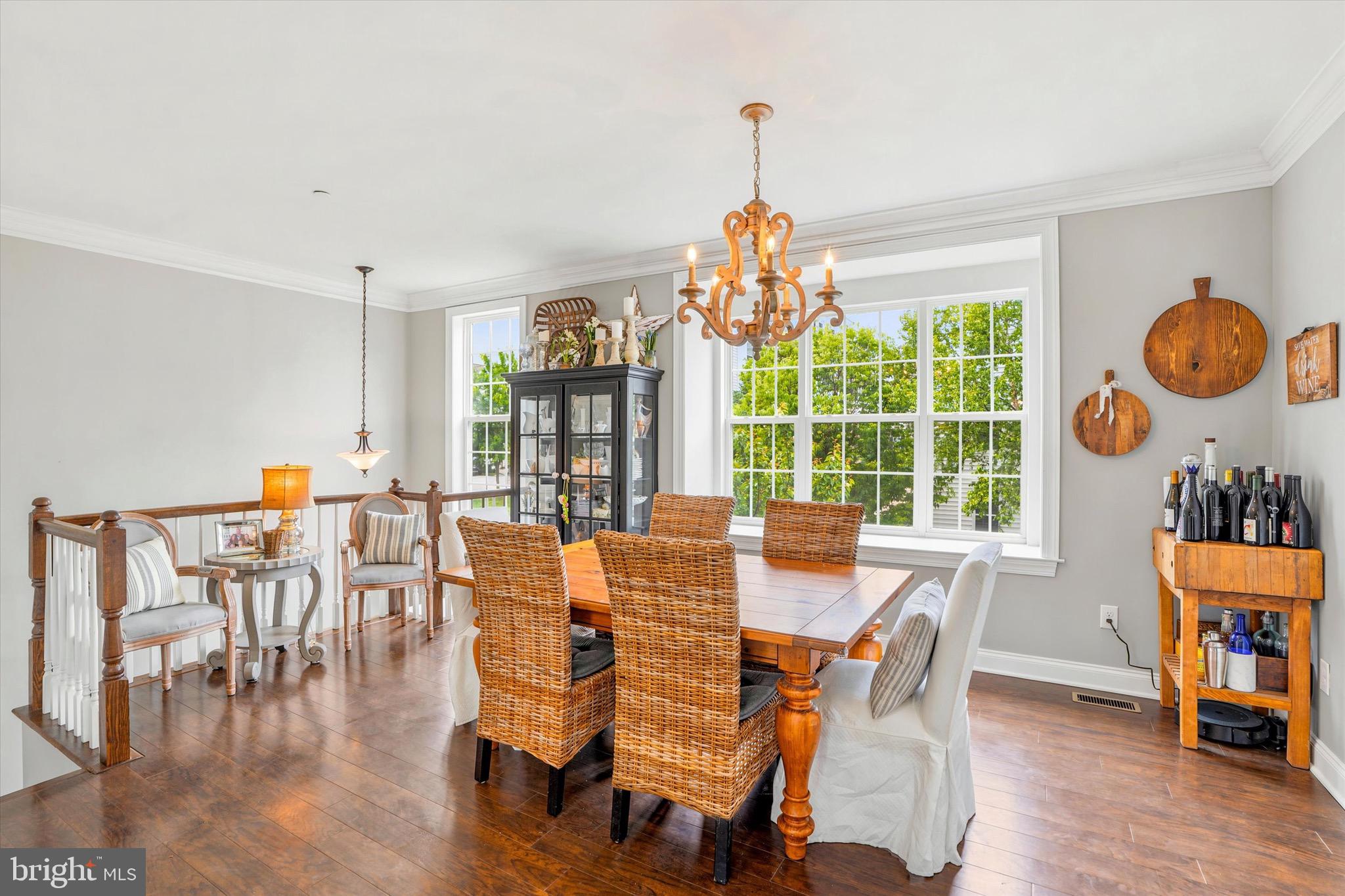 203 Corvus Circle Springfield, PA 19064 - Photo 4 of 41 Tons of light with a window seat
