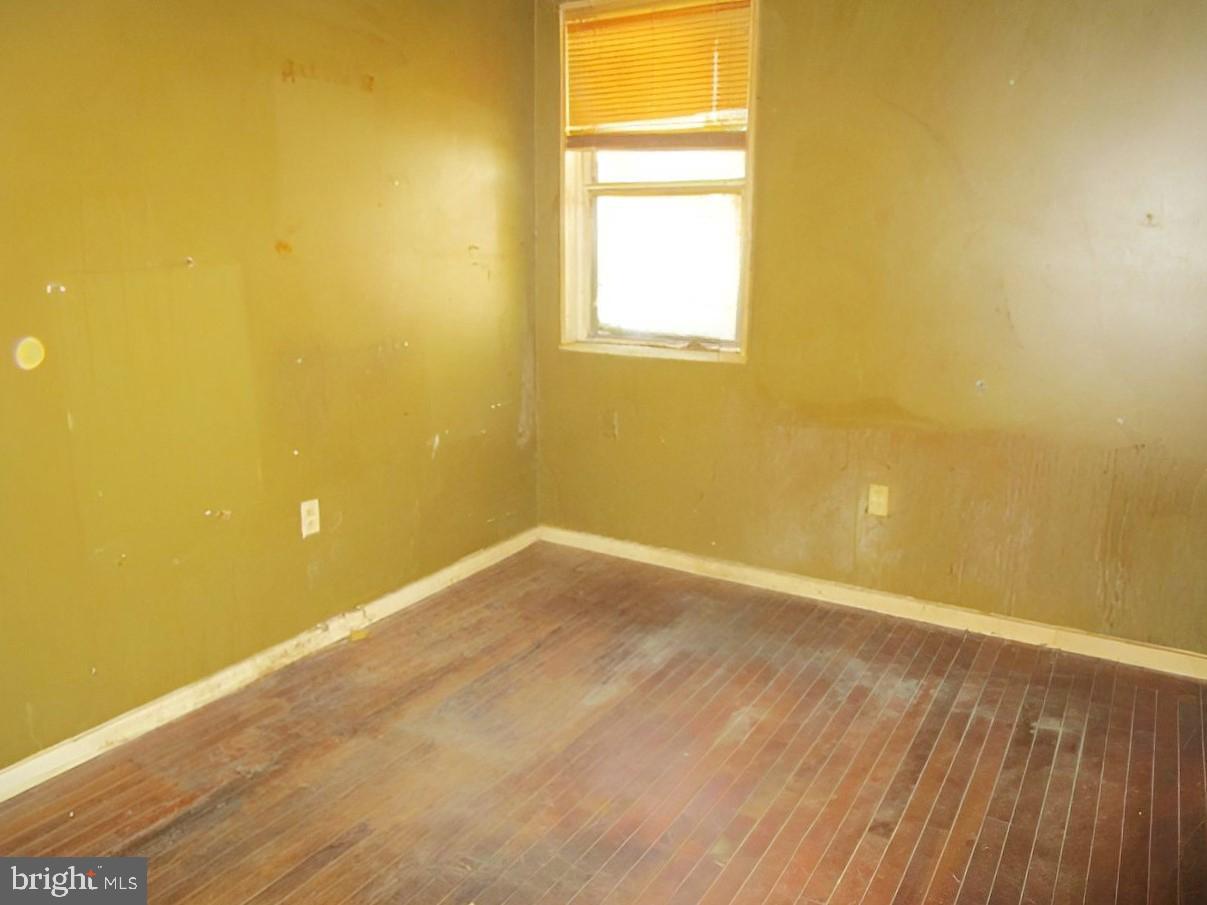 1827 Ray Leonard Road Landover, MD 20785 - Photo 13 of 22 Bedroom 2