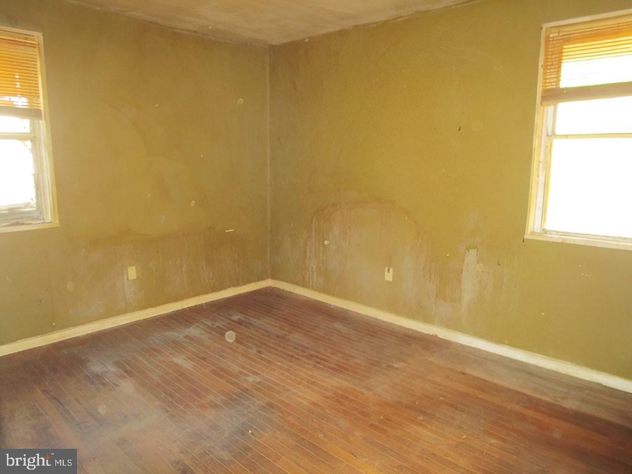 1827 Ray Leonard Road Landover, MD 20785 - Photo 14 of 22 Bedroom 2