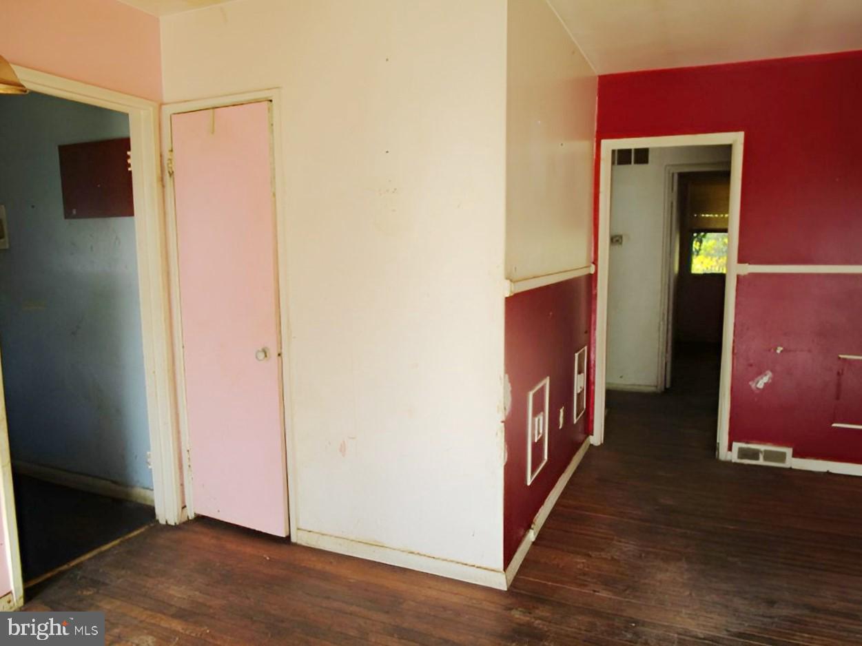 1827 Ray Leonard Road Landover, MD 20785 - Photo 10 of 22 interior general