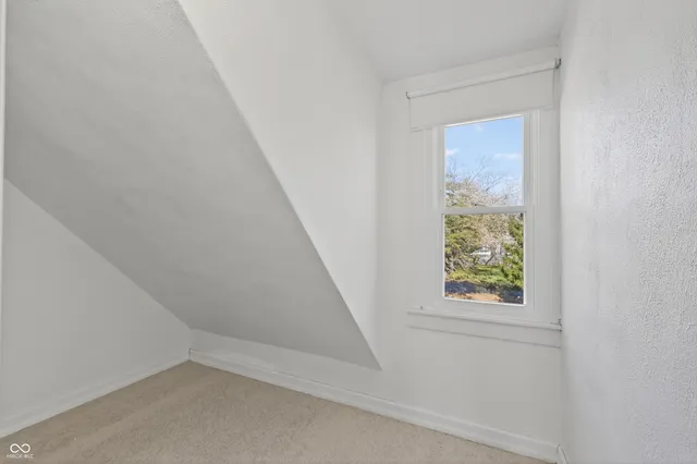 $335,000 | 454 North 14th Street, Noblesville, IN 46060