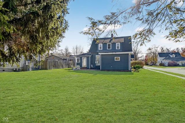 $335,000 | 454 North 14th Street, Noblesville, IN 46060