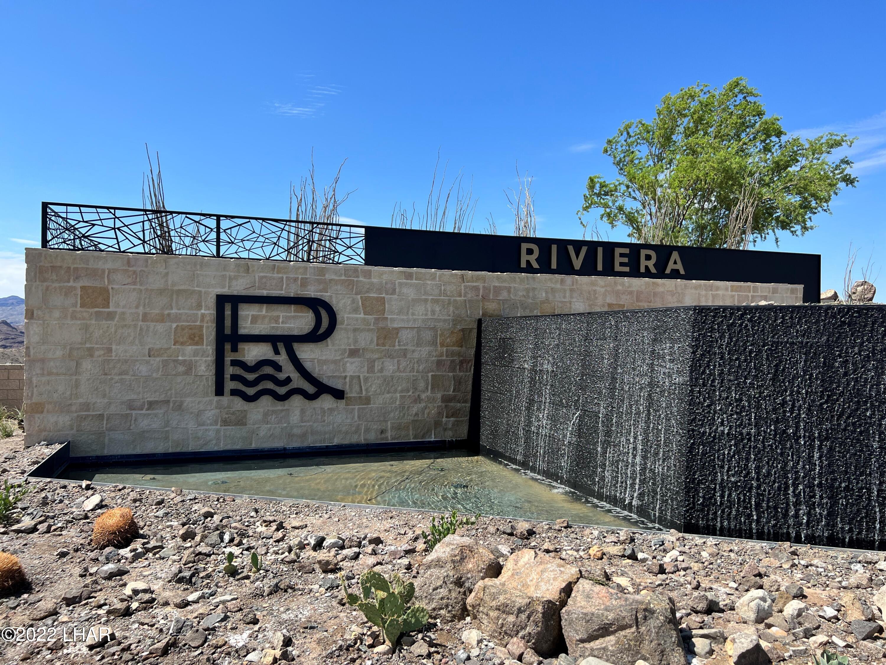 2446 Riviera Rdg Court East Lake Havasu City, AZ 86406 - Photo 6 of 11 Gate new