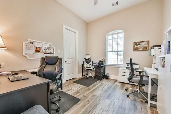 $449,900 | 925 Luella Avenue, Deer Park, TX 77536