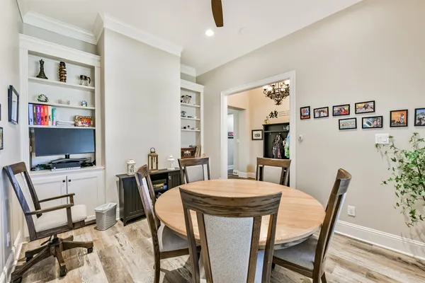 $449,900 | 925 Luella Avenue, Deer Park, TX 77536