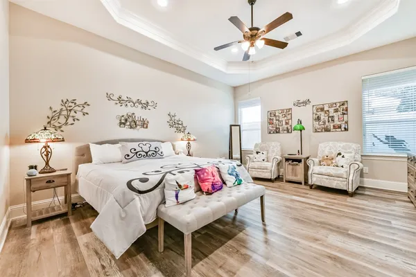 $449,900 | 925 Luella Avenue, Deer Park, TX 77536