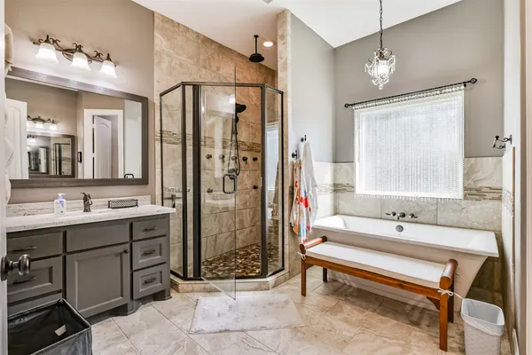 $449,900 | 925 Luella Avenue, Deer Park, TX 77536