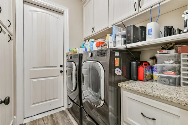 $449,900 | 925 Luella Avenue, Deer Park, TX 77536